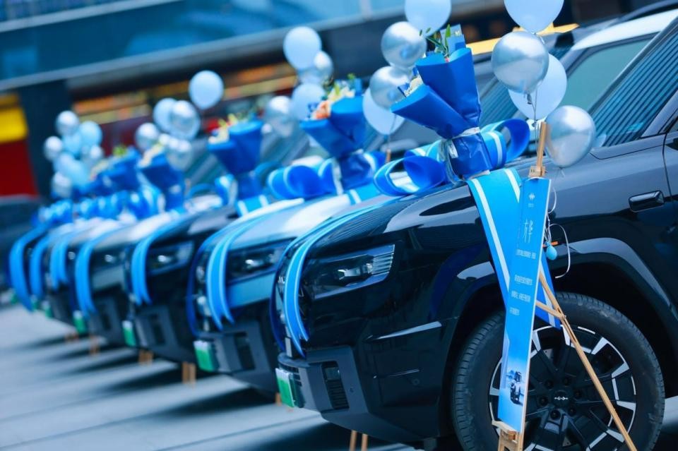 冲量如火如荼，交付为何拖慢？2025年末车市陷入供应链困局