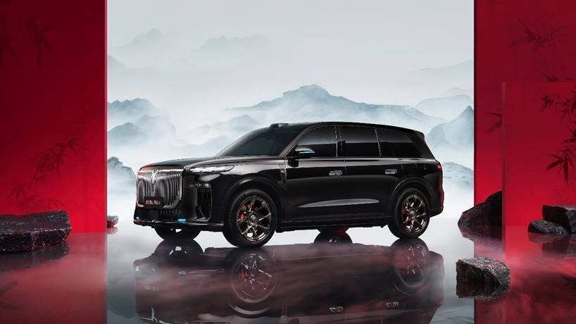 高端智驾迎破局者 岚图泰山重塑50万级旗舰SUV价值法则