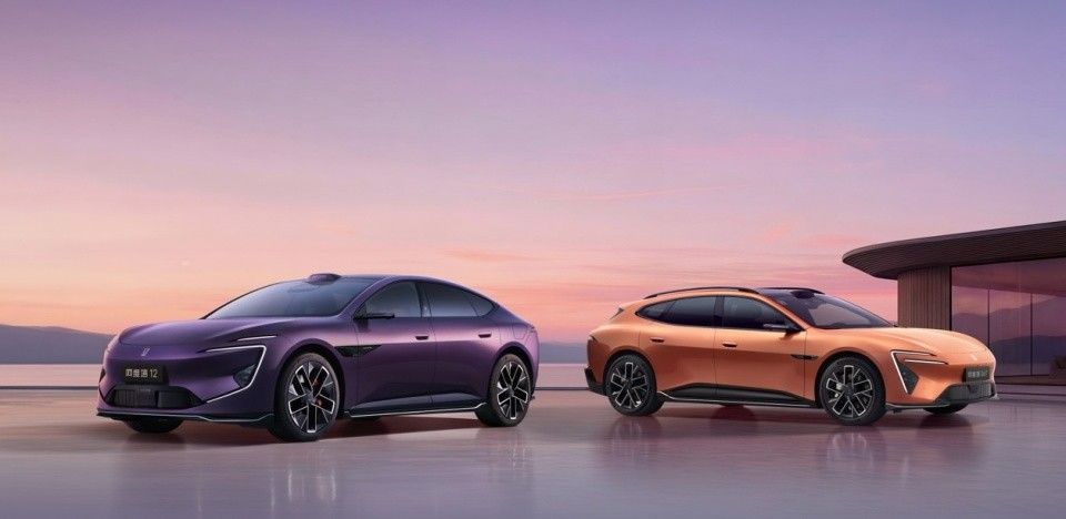 阿维塔双车发布 新阿维塔12上市、阿维塔06T开启预售！