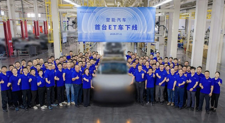 一怒之下，他造了车？