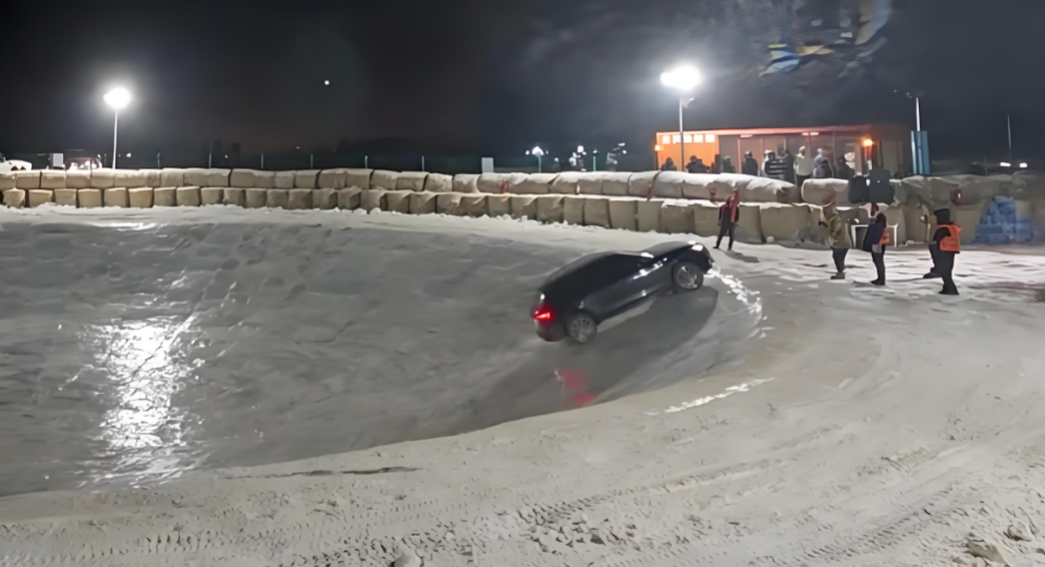 零下 20℃的冰锅挑战，物理狂欢下的车辆性能真实考问
